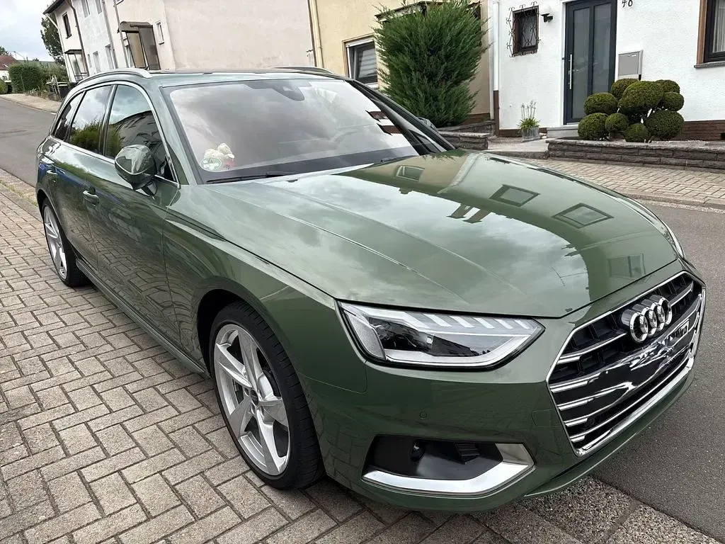 Gebraucht Audi A4 S-Line 150 PS (110 kW) 2024 Grün Kombi