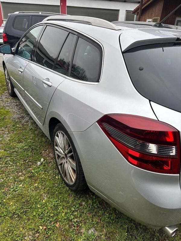 Gebraucht Renault Laguna III GT 184 PS (135 kW) 2009 Silber Kombi