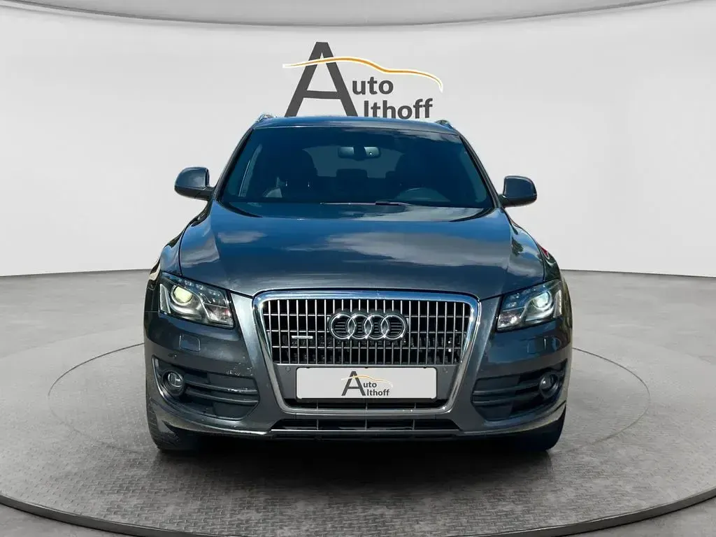 Używany Audi Q5 S-Line 211 KM (155 kW) 2011 Szary SUV
