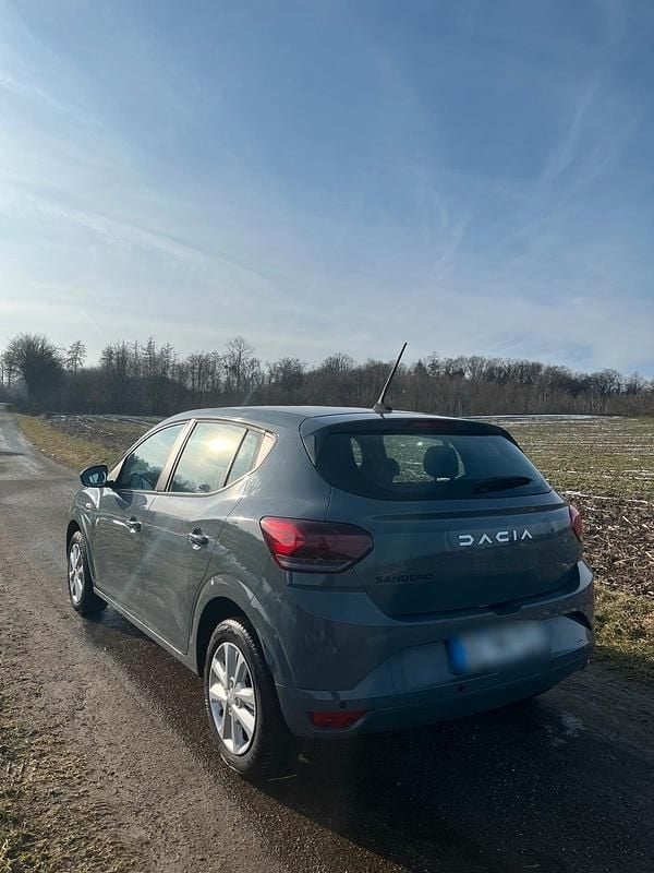 Gebraucht Dacia Sandero Expression 101 PS (74 kW) 2023 Grau Kleinwagen