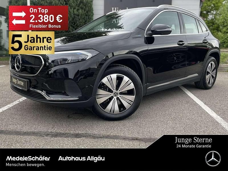 Unilack nachtschwarz Gebraucht 2022 Mercedes EQA250+ SUV | 32.690 € (Etwas zu teuer) - Bild 1/3