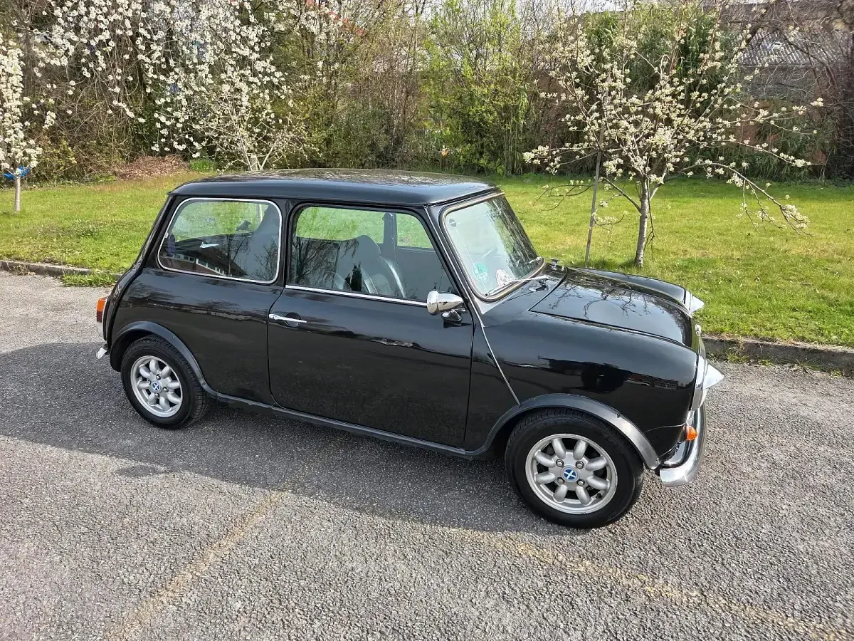 Gebraucht Austin Mini 63 PS (46 kW) 1993 Schwarz Kleinwagen