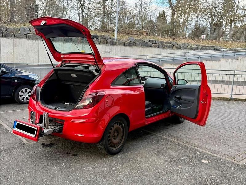Gebraucht Opel Corsa 90 PS (66 kW) 2008 Rot Kleinwagen