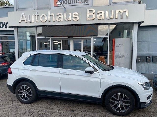 Weiß Gebraucht 2017 VW Tiguan Comfortline SUV | 14.900 € (Fairer Preis) - Bild 1/4