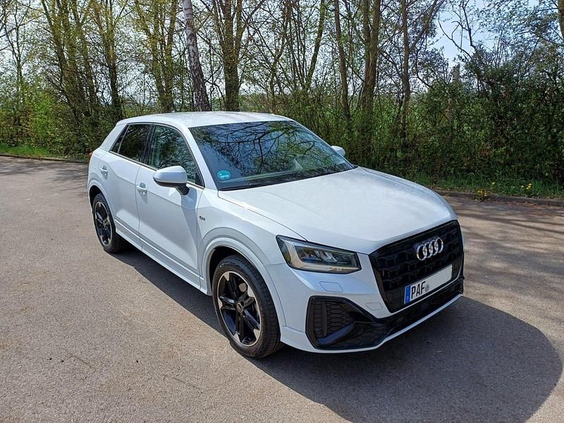 Gebraucht Audi Q2 S-Line 150 PS (110 kW) 2024 Weiß SUV