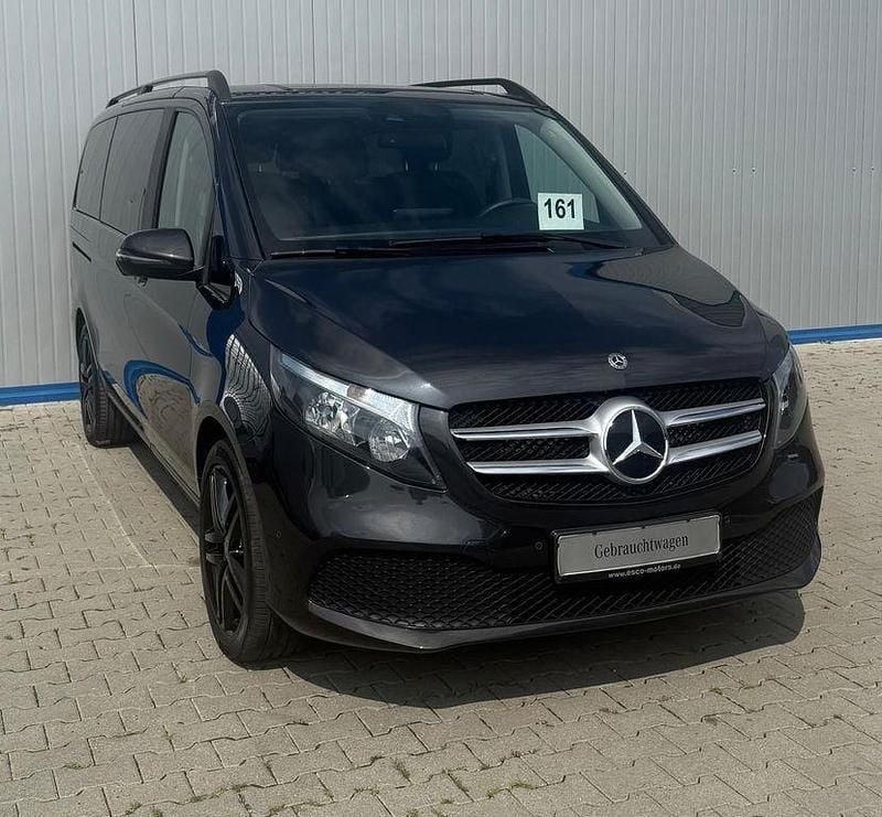 Gebraucht Mercedes V300 239 PS (175 kW) 2020 Graphitgrau metallic dunkel Van / Kleinbus