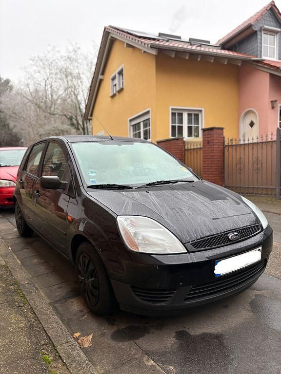 Gebraucht Ford Fiesta 69 PS (50 kW) 2003 Kleinwagen