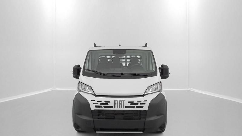 Neu Fiat Ducato 140 PS (102 kW) 2025 Blanc Van