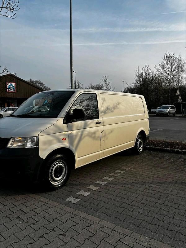Gebraucht VW Transporter 105 PS (77 kW) 2004 Weiß Van