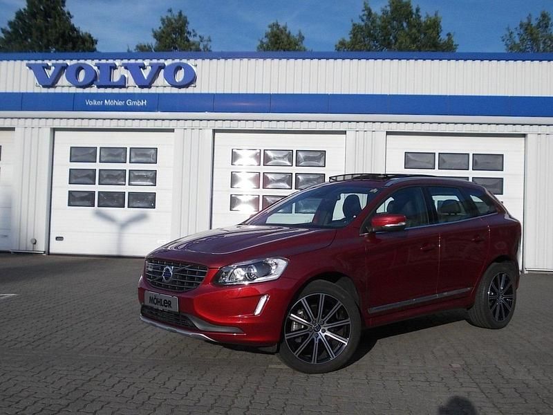 Rot Gebraucht 2013 Volvo XC60 Summum SUV | 13.500 € (Etwas zu teuer) - Bild 1/4