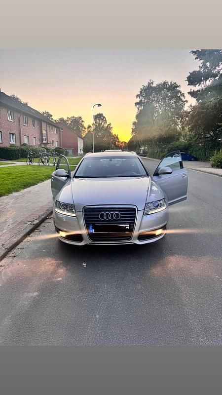 Grau Gebraucht 2011 Audi A6 Kombi | 6.300 € (Superpreis) - Bild 1/4