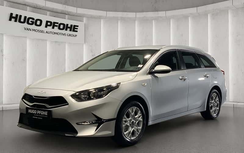 Silber Neu 2025 Kia Ceed Sportswagon Vision Kombi | 23.290 € (Fairer Preis) - Bild 1/4