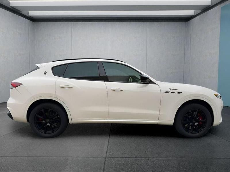 Gebraucht Maserati Levante 430 PS (316 kW) 2023 Weiß SUV
