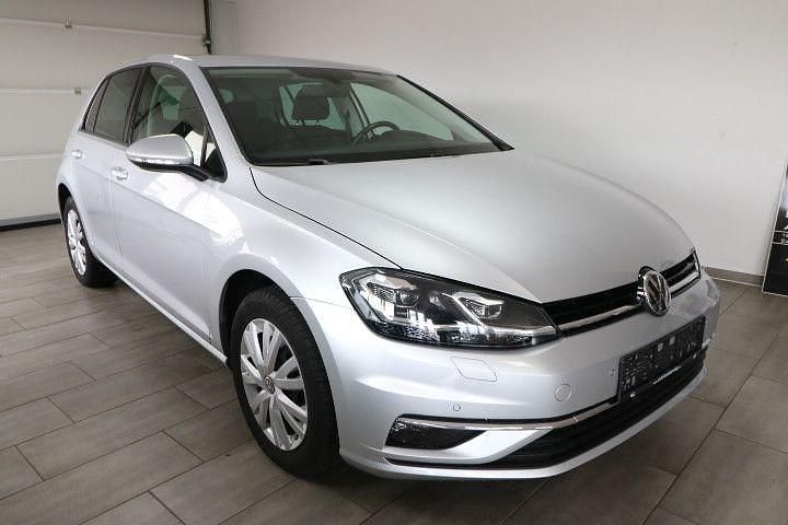 Gebraucht VW Golf VII Join 116 PS (85 kW) 2019 Silber Limousine