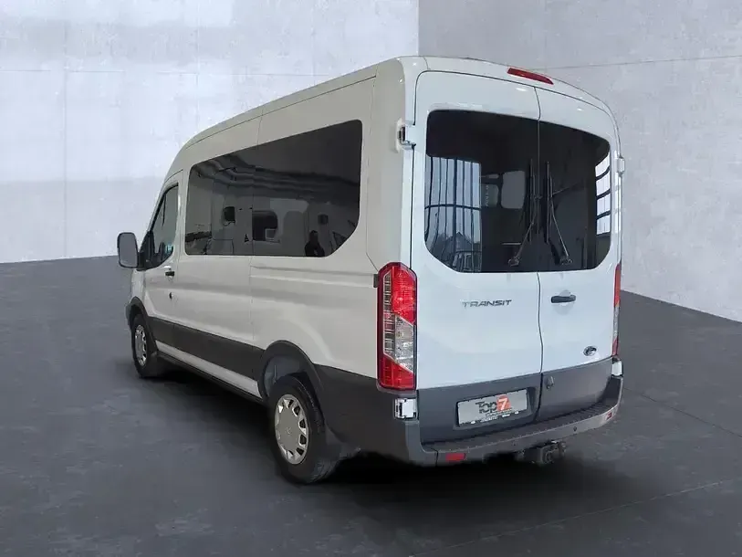 Używany Ford Transit Trend 131 KM (96 kW) 2019 Biały Kombi