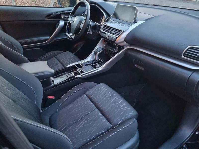 Second-hand Mitsubishi Eclipse Cross 163 CP (119 kW) 2018 Negru SUV