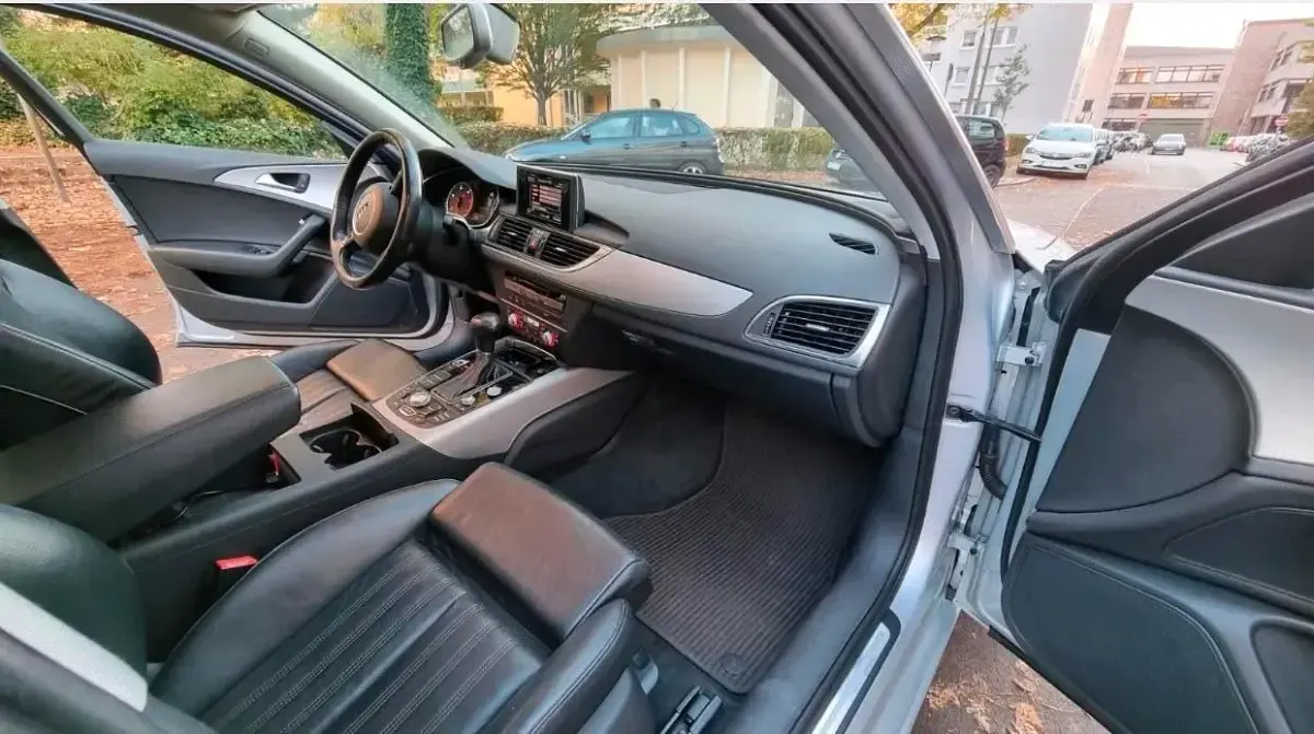 Gebraucht Audi A6 260 PS (191 kW) 2011 Grau Kombi