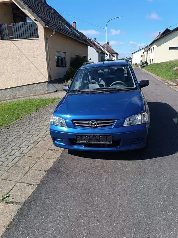 Gebraucht Mazda Demio 63 PS (46 kW) 2002 Blau Kleinwagen