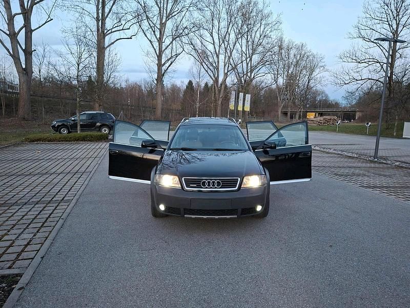 Gebraucht Audi A6 Allroad 180 PS (132 kW) 2002 Schwarz Kombi