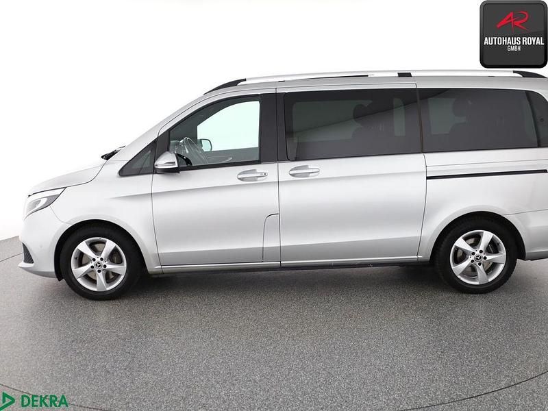 Gebraucht Mercedes V220 163 PS (119 kW) 2020 Brillantsilber Van / Kleinbus