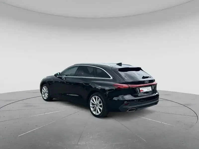 Gebraucht Audi A5 Sport 299 PS (219 kW) 2025 Mythosschwarz metallic Kombi