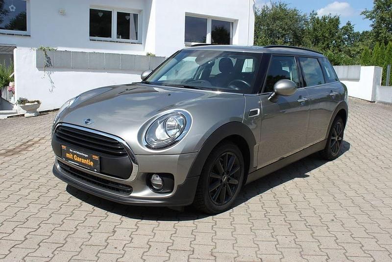 Grau Gebraucht 2016 Mini One Clubman Kombi | 12.950 € (Fairer Preis) - Bild 1/3