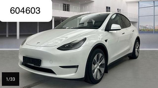 White metallic Gebraucht 2022 Tesla Model Y Long Range SUV | 32.890 € (Guter Preis) - Bild 1/4
