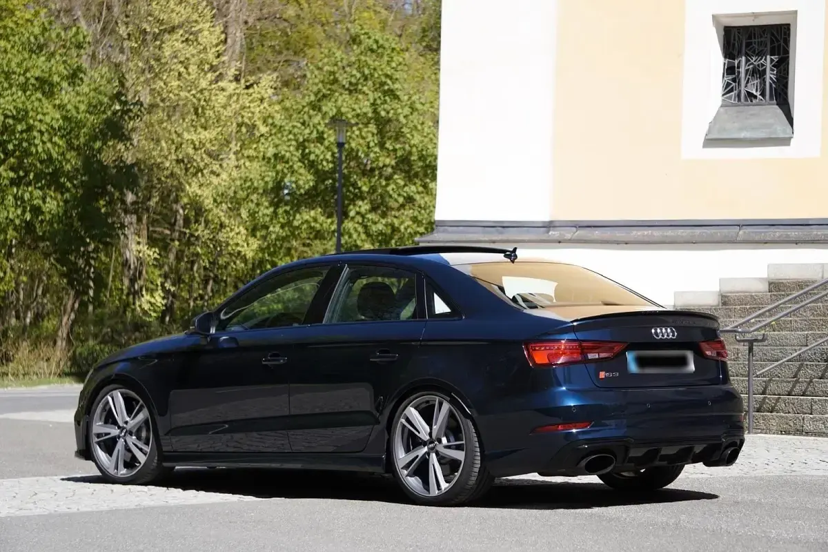Gebraucht Audi RS3 Sport 400 PS (294 kW) 2018 Andere farben Limousine