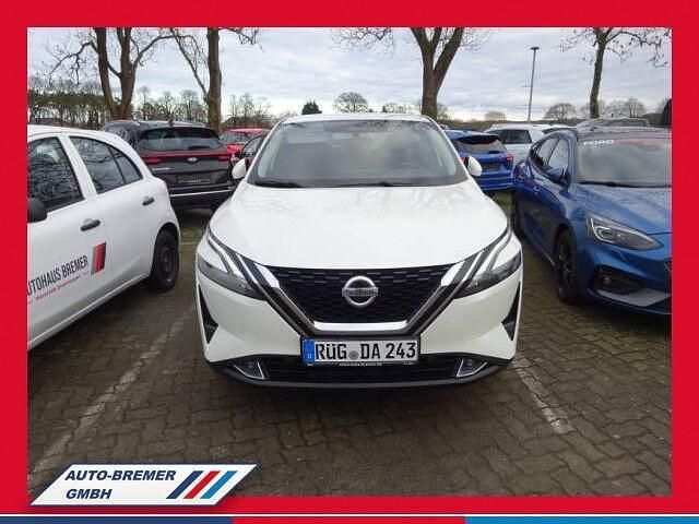 Weiß weiß (metallic) Gebraucht 2021 Nissan Qashqai Acenta Connect SUV | 24.750 € (Etwas zu teuer) - Bild 1/2