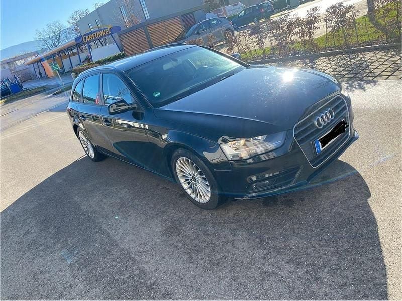 Gebraucht Audi A4 Sport 177 PS (130 kW) 2012 Schwarz Kombi