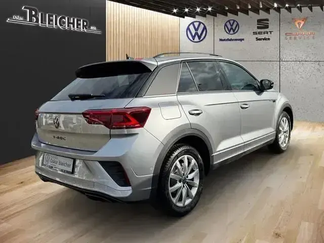 Gebraucht VW T-Roc R-line 150 PS (110 kW) 2024 Pyritsilber metallic SUV