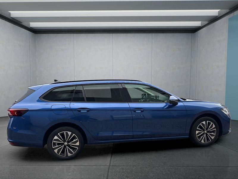 Gebraucht Skoda Superb 204 PS (150 kW) 2024 Kombi