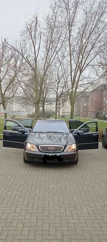 Schwarz Gebraucht 2001 Mercedes S320 Limousine | 2.499 € (Superpreis) - Bild 1/4