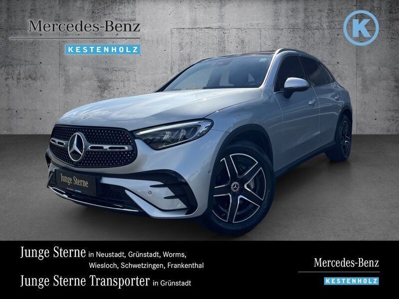 Hightechsilber Gebraucht 2024 Mercedes GLC200 AMG SUV | 55.840 € (Etwas zu teuer) - Bild 1/4