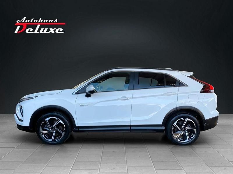 Gebraucht Mitsubishi Eclipse Cross Plus 188 PS (138 kW) 2022 Frost white SUV