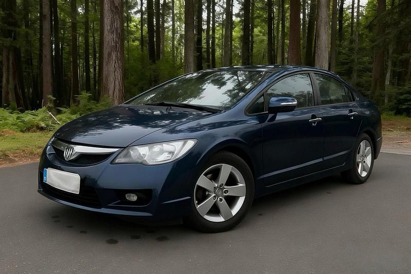 Blau Gebraucht 2012 Honda Civic Limousine | 6.800 € (Fairer Preis) - Bild 1/4
