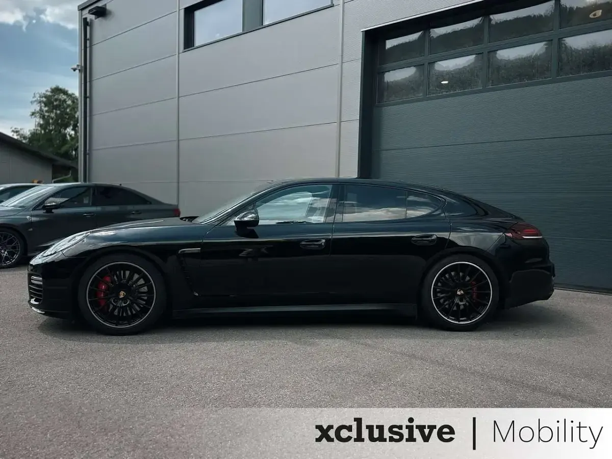 Gebraucht Porsche Panamera GTS 441 PS (324 kW) 2014 Schwarz Kleinwagen