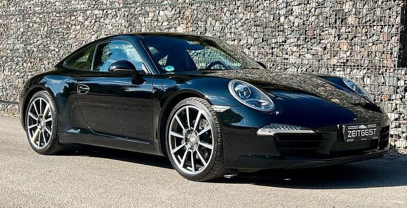 Gebraucht Porsche 911 Carrera 349 PS (256 kW) 2015 Tiefschwarz Coupé