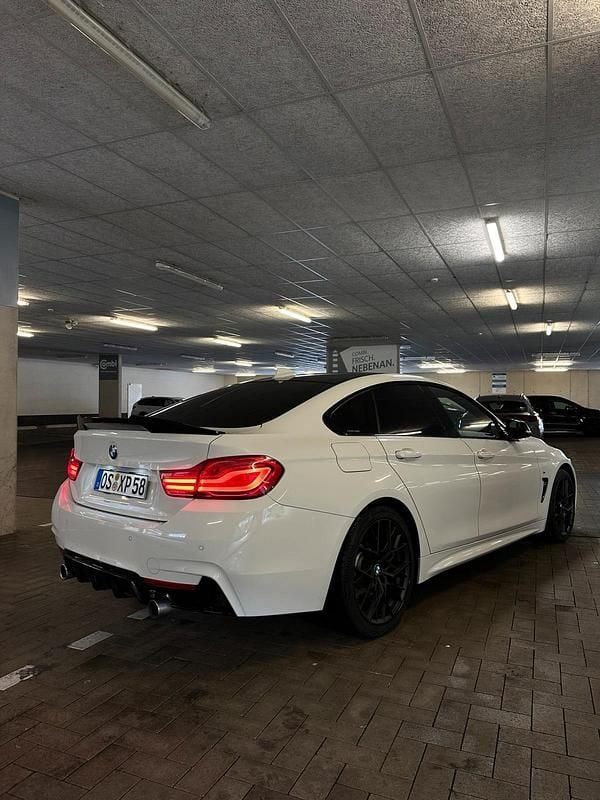 Gebraucht BMW 440 M Sport 326 PS (239 kW) 2017 Weiß Coupé