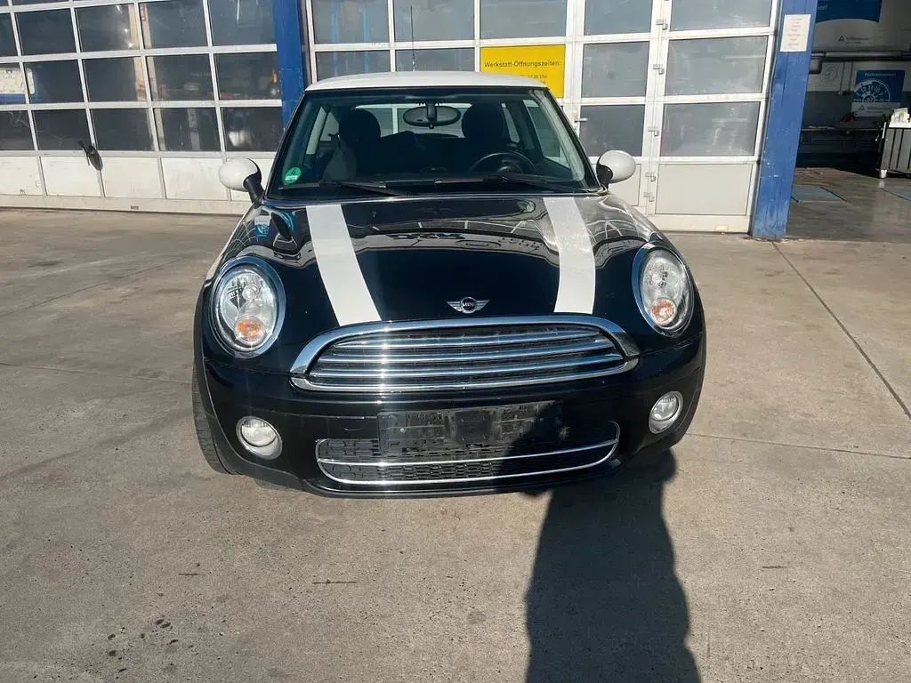 Gebraucht Mini Cooper 109 PS (80 kW) 2011 Schwarz Kleinwagen