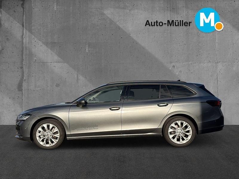 Gebraucht Skoda Superb Selection 193 PS (141 kW) 2025 Grau Kombi