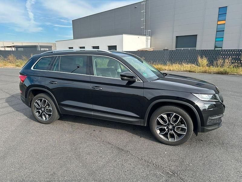 Schwarz Gebraucht 2021 Skoda Kodiaq Style SUV | 25.500 € (Superpreis) - Bild 1/4