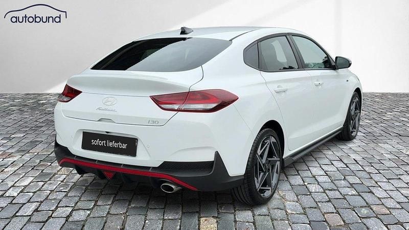 Neu Hyundai i30 N Line 140 PS (102 kW) 2025 Weiß
