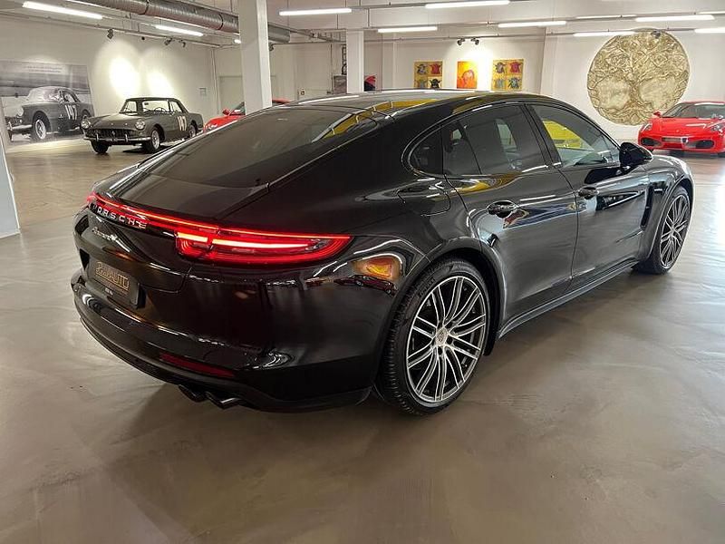Gebraucht Porsche Panamera 243 PS (178 kW) 2020 Schwarz Limousine