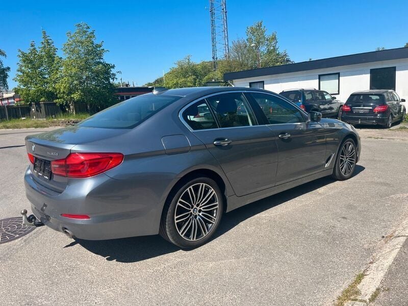 Gebraucht BMW 530 265 PS (194 kW) 2017 Blau Limousine