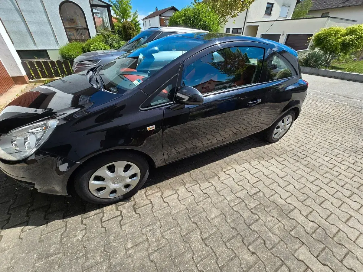 Gebraucht Opel Corsa Edition 90 PS (66 kW) 2009 Schwarz Kleinwagen