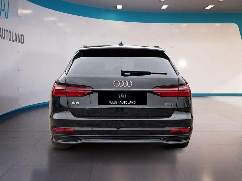 Gebraucht Audi A6 Comfort 204 PS (150 kW) 2022 Mythosschwarz metallic Kombi