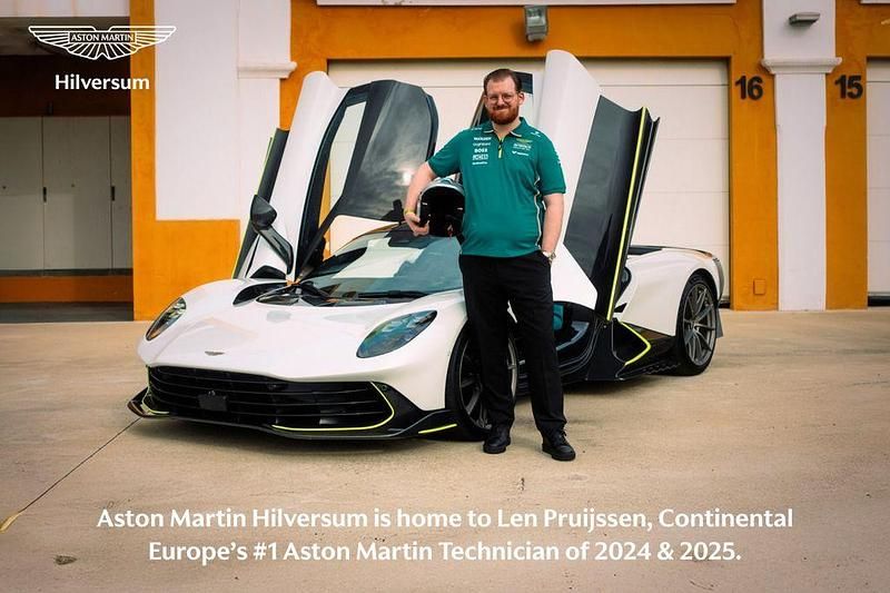 Gebraucht Aston Martin DBX 707 707 PS (519 kW) 2025 Violett SUV