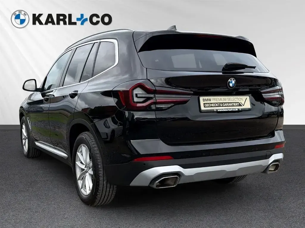 Używany BMW X3 Performance 189 KM (139 kW) 2023 Czarny SUV