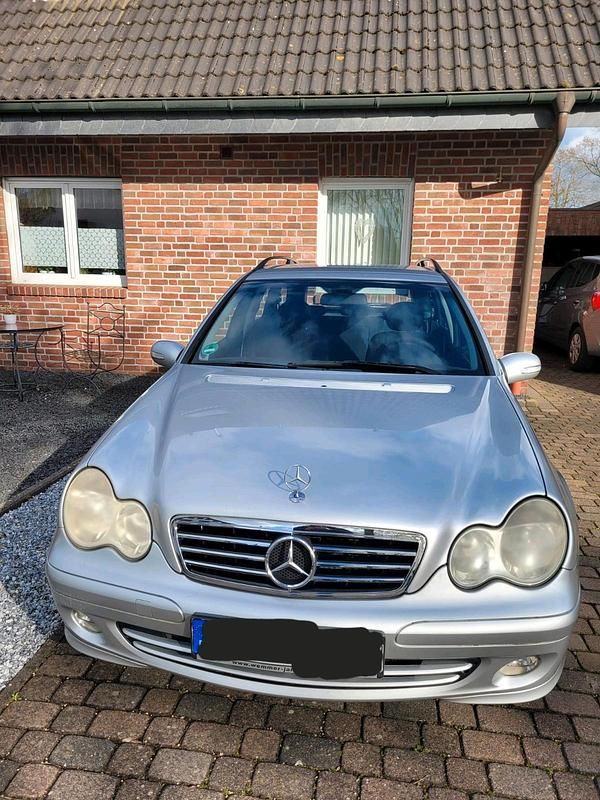 Gebraucht Mercedes C180 142 PS (104 kW) 2004 Silber Kombi